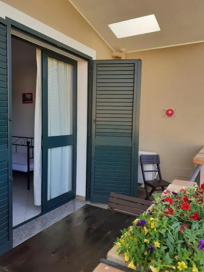 B&B Marzo '51 Villasimius Bed & Breakfast