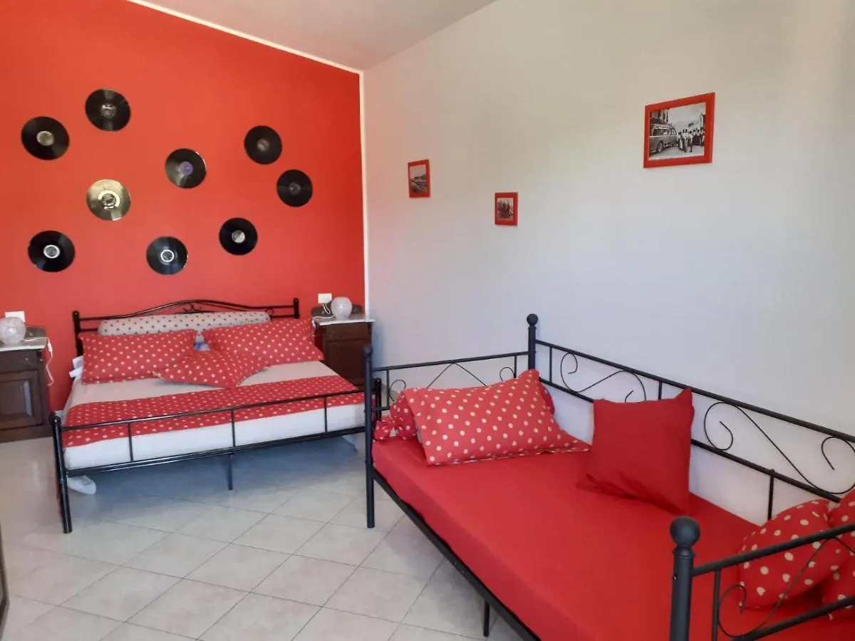 Bed & Breakfast B&B Marzo '51 Villasimius
